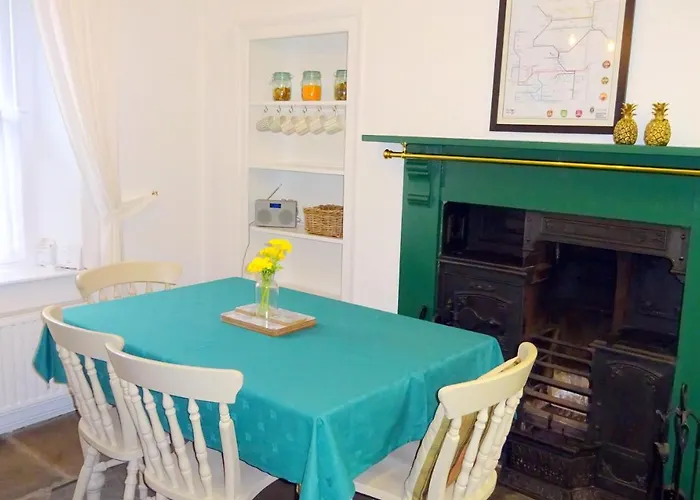 Cherry Cottage, Youlgrave Nr Bakewell