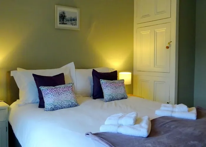 Cherry Cottage, Youlgrave Nr Bakewell